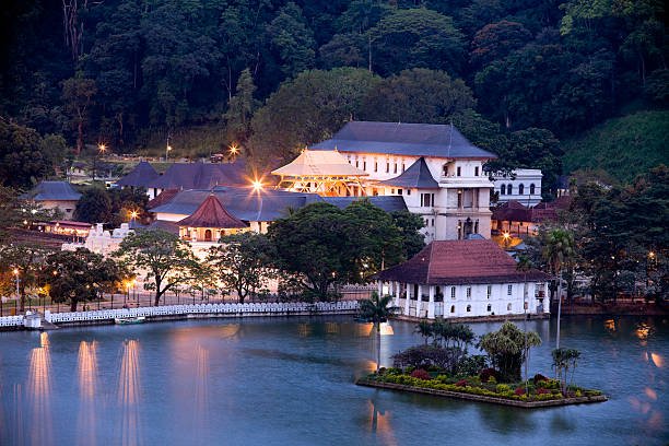 Kandy Lake surrounded by scenic views in Kandy, Sri Lanka
