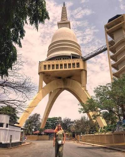 Sambodhi Pagoda Temple in Colombo
