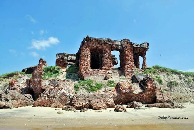 Alli Rani Fort and Doric Bungalow in Sri Lanka