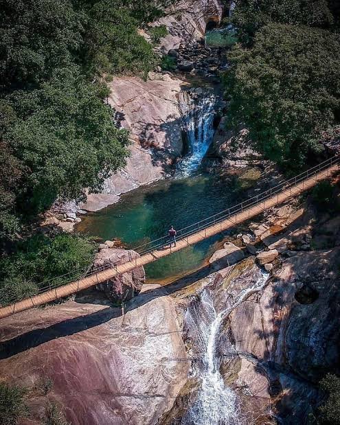 Bambarakiri Ella waterfall surrounded by greenery in Matale, Sri Lanka